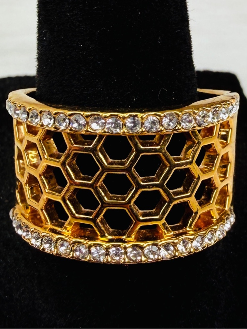 Goldtone Wide Band Honeycomb Bling sz 10 Ring